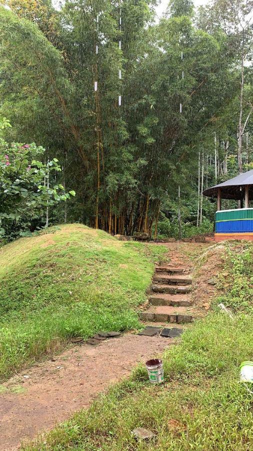 L&G Riverview Haven. Vandiperiyar ภายนอก รูปภาพ